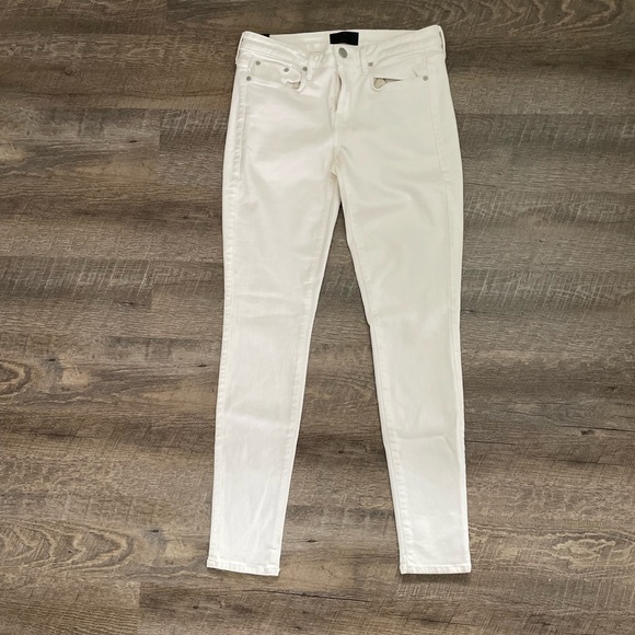Vince Pants - Vince. High rise white skinny jeans